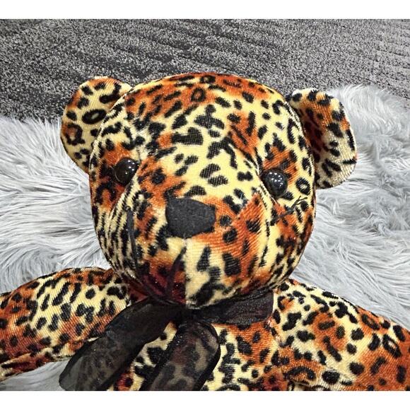Vintage King Plush Bear made of Leopard Fabric Ear‎ Tag 13" - Picture 4 of 4